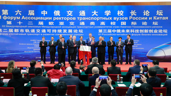 篮球的拍照姿势_篮球照拍照参数有哪些规则_篮球比赛拍摄参数